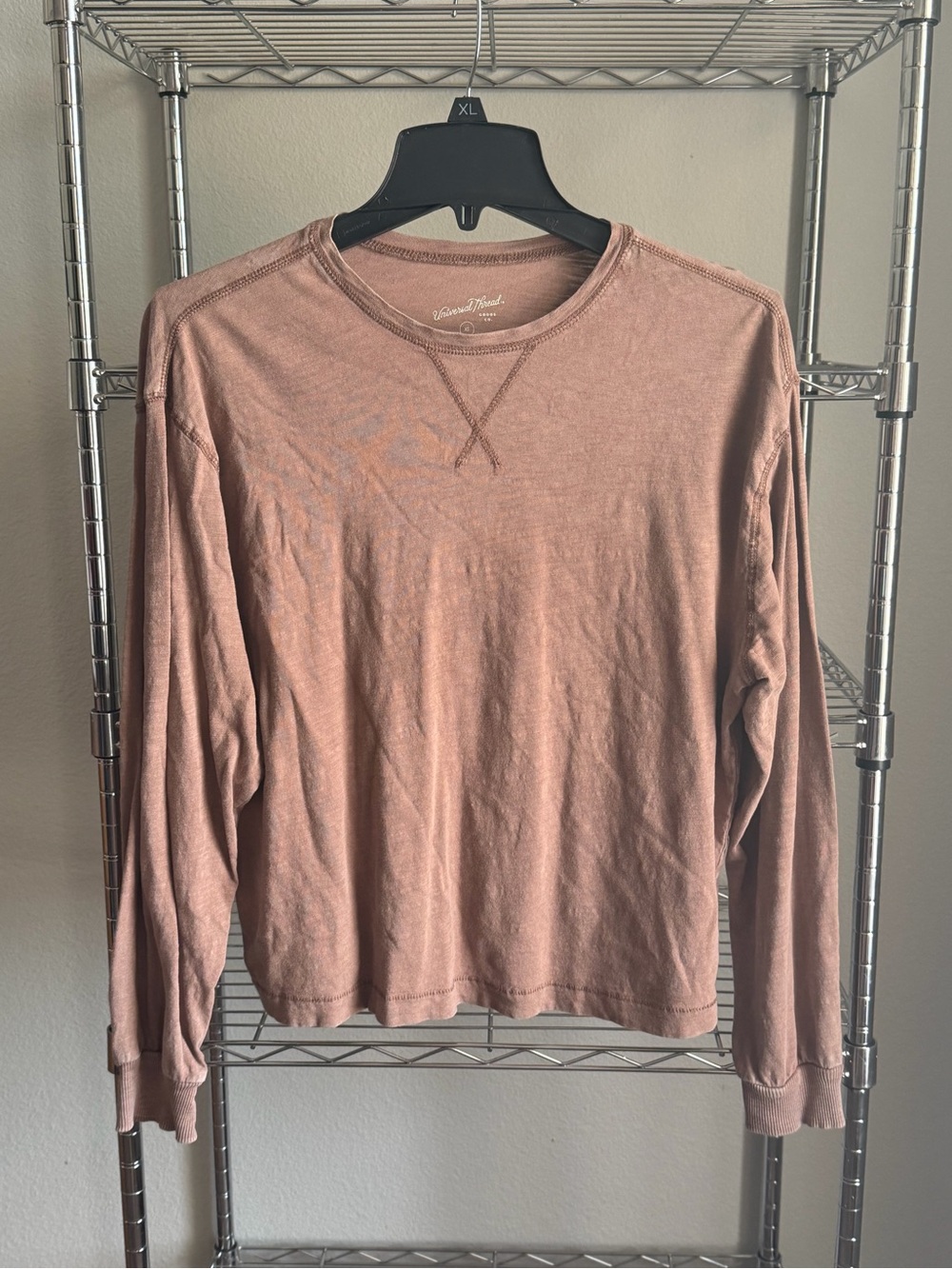 Universal Thread Women's Long-Sleeve Crewneck in Dusty Mauve